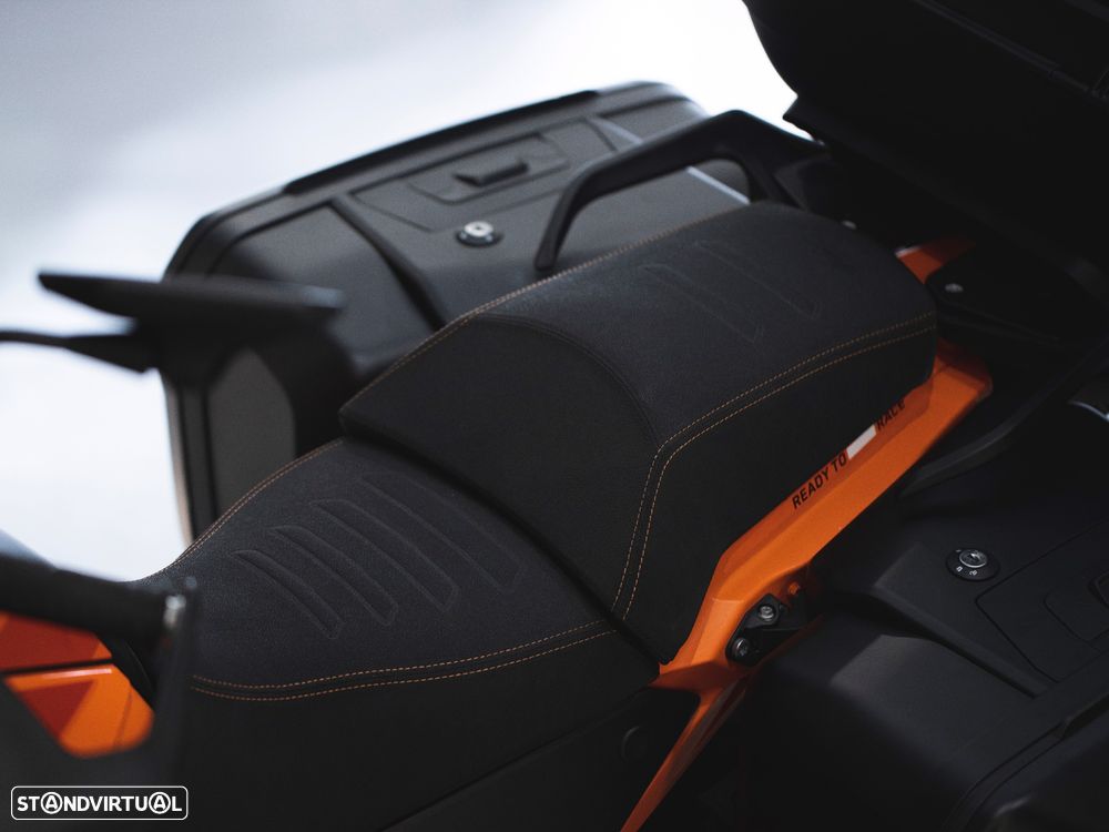KTM 1290 Super Adventure S - 13