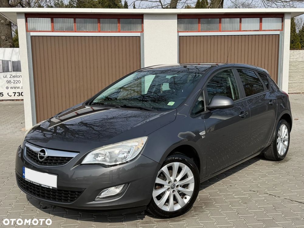 Opel Astra ver-1-4-turbo-cosmo - 3