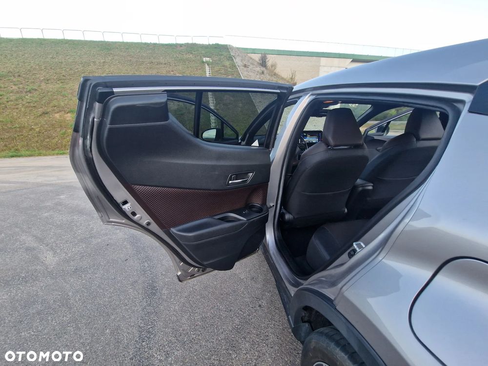 Toyota C-HR 1.2 T Prestige - 39