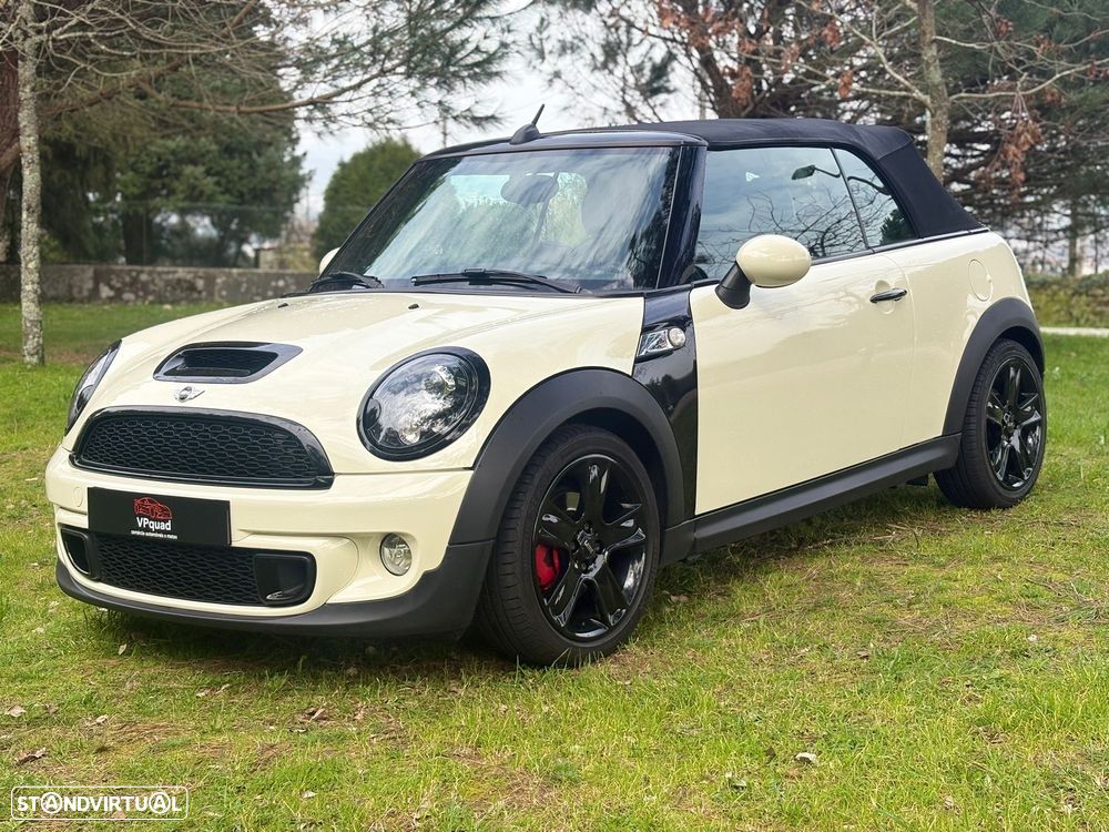 MINI Cabrio Cooper SD - 11