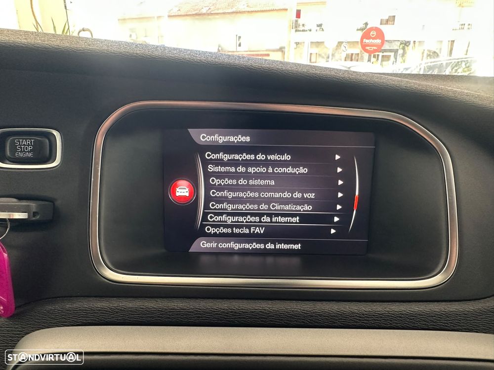 Volvo V40 2.0 D3 Kinetic Geartronic - 21