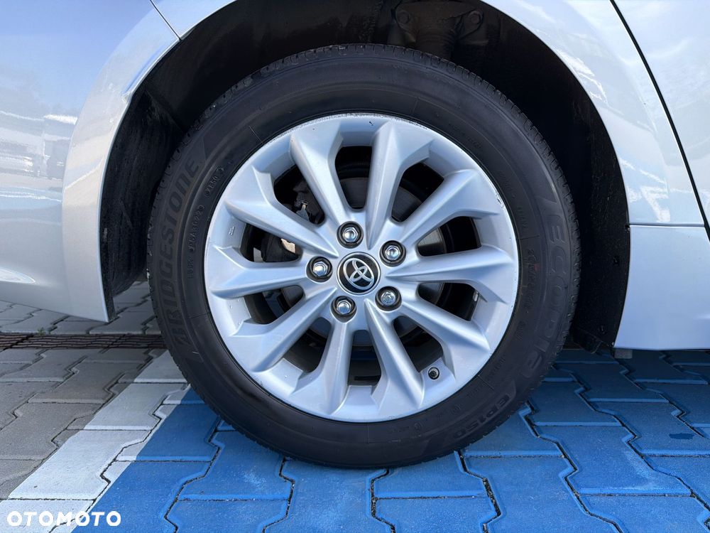 Toyota Corolla - 24