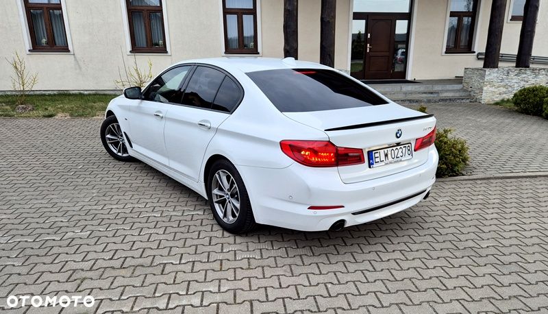 BMW Seria 5 520d Efficient Dynamics Sport Line sport - 30