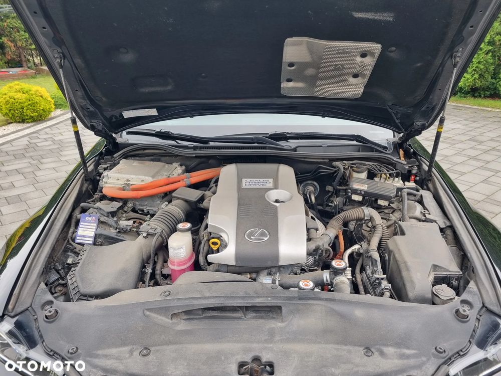 Lexus IS Business Edition - 24