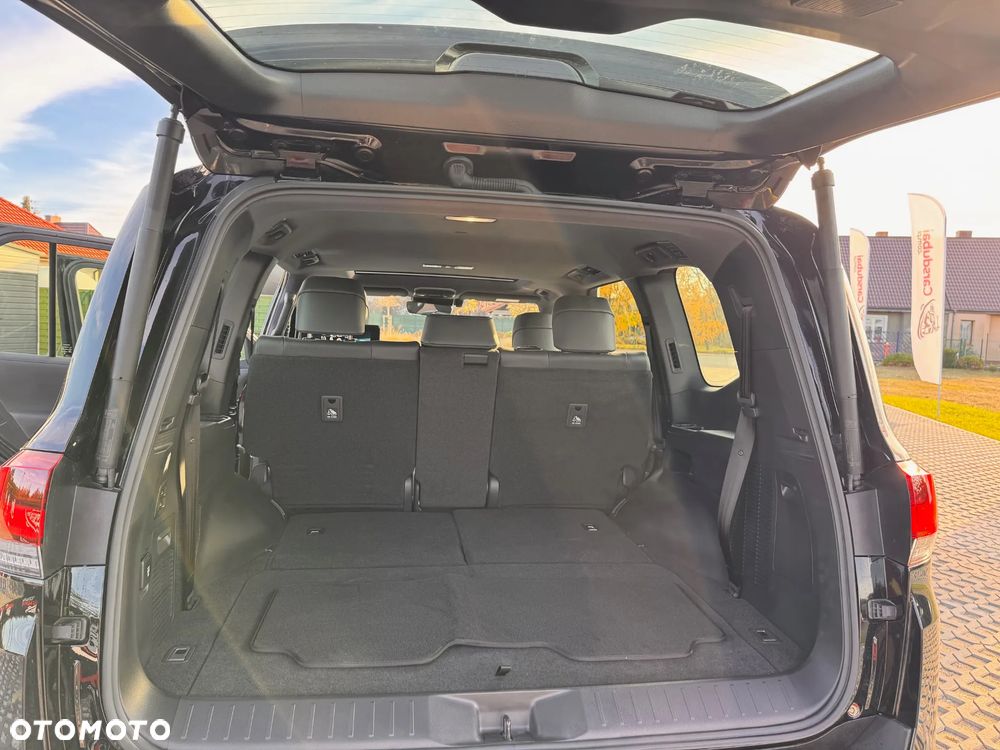 Toyota Land Cruiser - 11
