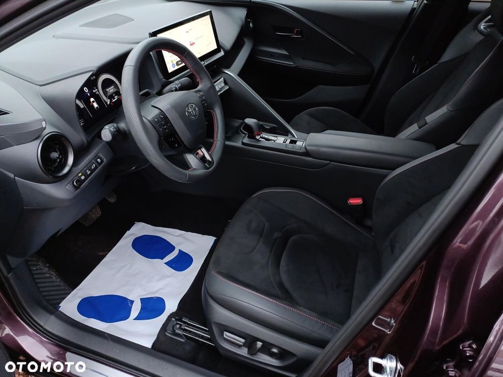 Toyota C-HR - 10