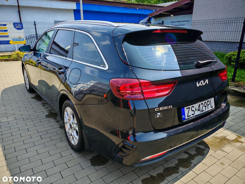 Kia Ceed 1.5 T-GDI M - 3