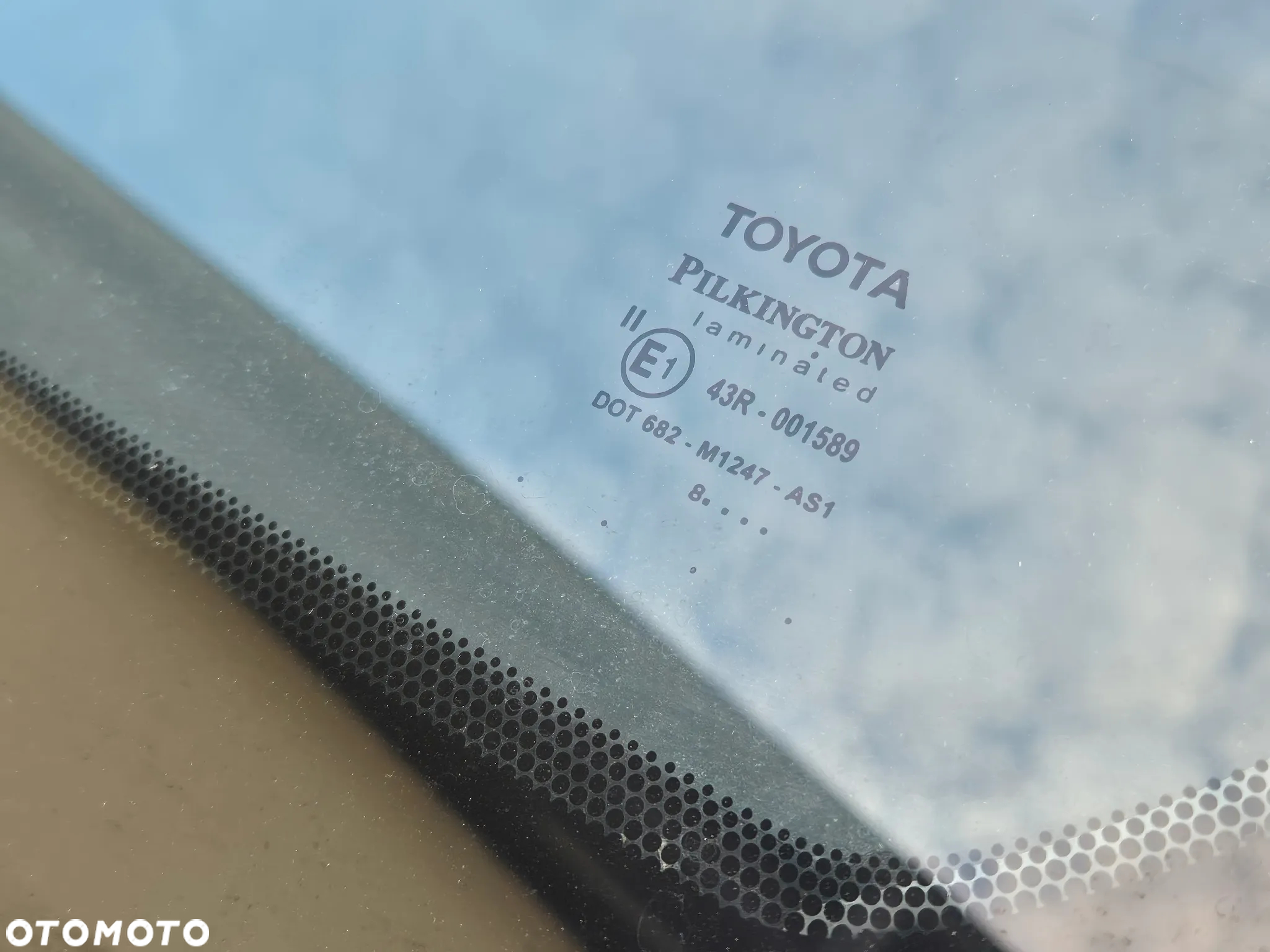 Toyota Yaris 1.0 Premium - 26