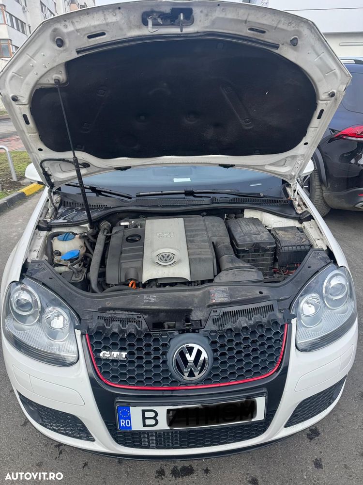 Volkswagen Golf 2.0 GTI - 10