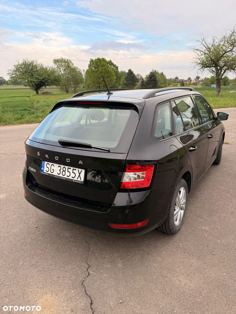 Skoda Fabia 1.0 TSI Ambition - 6