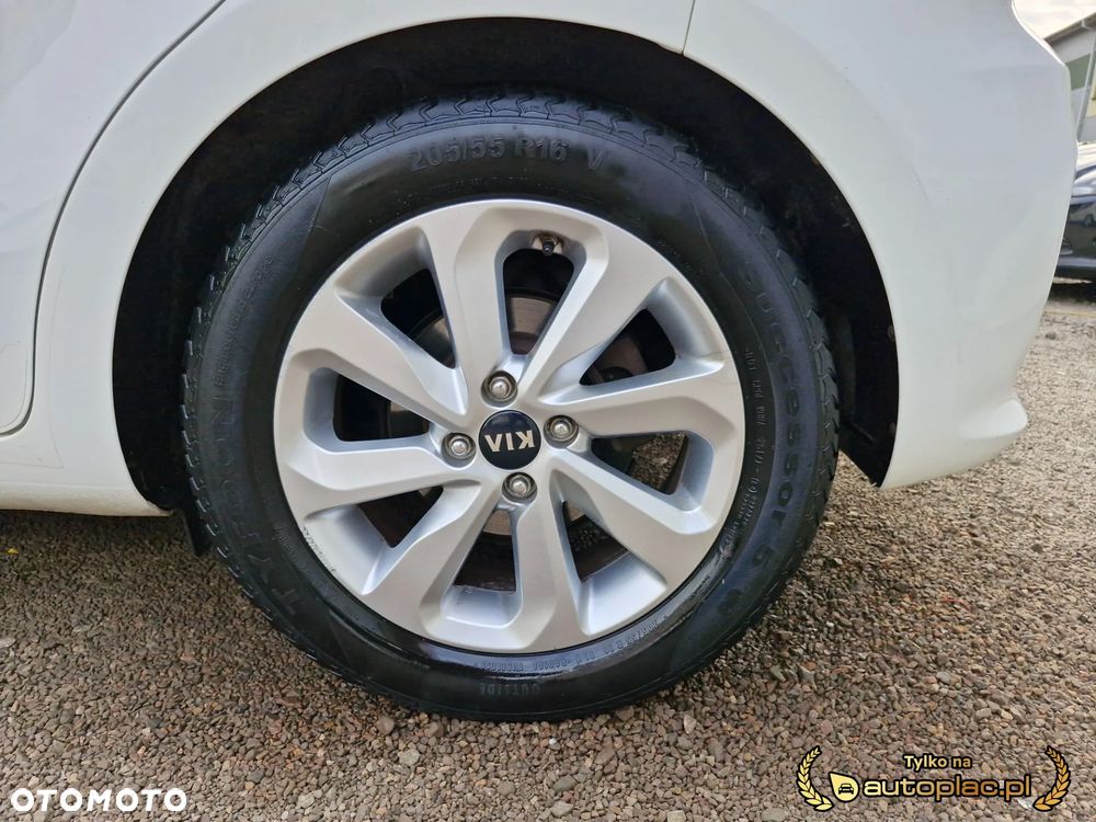 Kia Rio 1.2 Business Line - 27