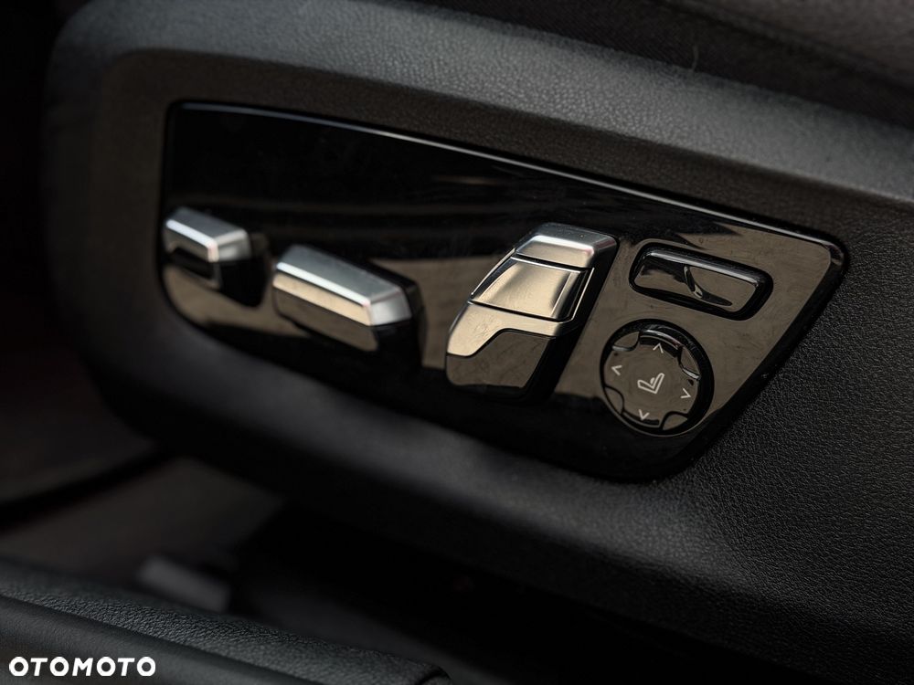 BMW Seria 5 520d xDrive mHEV Luxury Line - 14