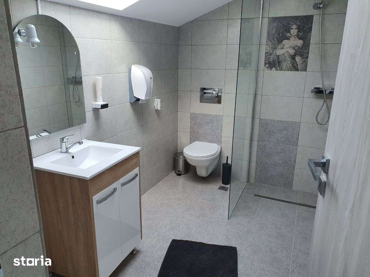 Închiriez în regim hotelier vilă de lux în Cihei - Imagine principală: 5/20