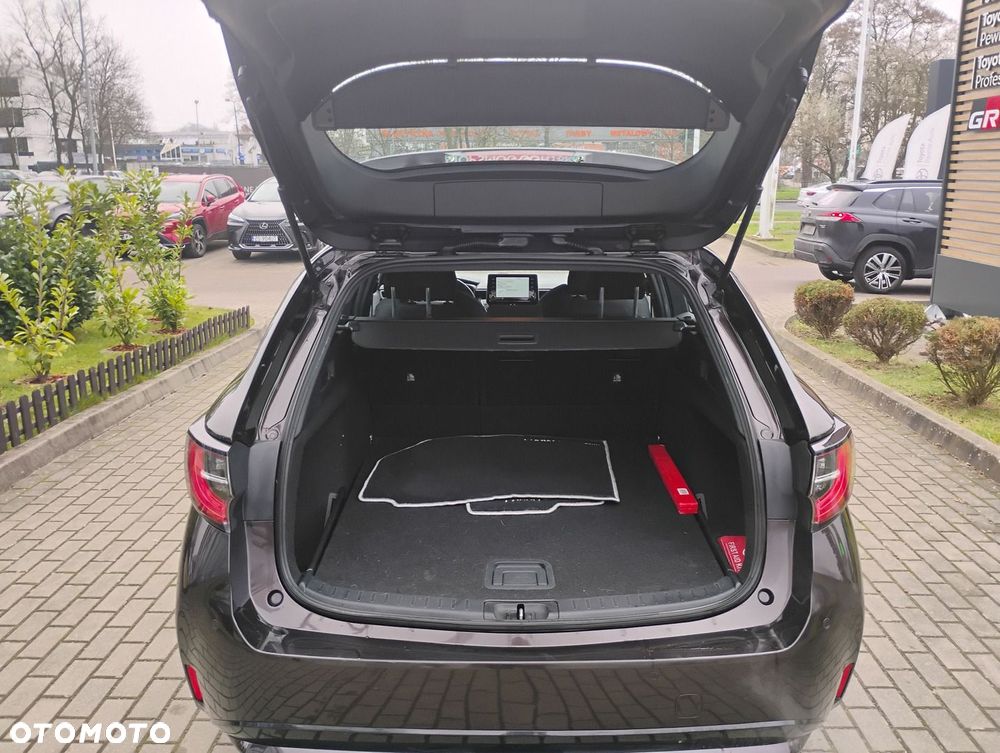 Toyota Corolla 1.8 Hybrid Comfort - 17