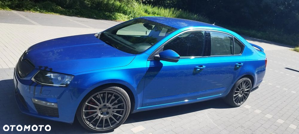 Skoda Octavia 2.0 TDI RS - 10