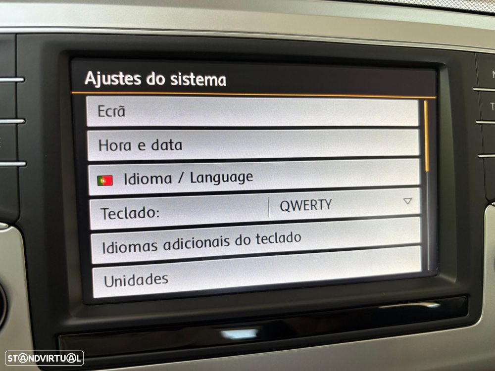 VW Passat Variant 2.0 TDI Confortline - 31