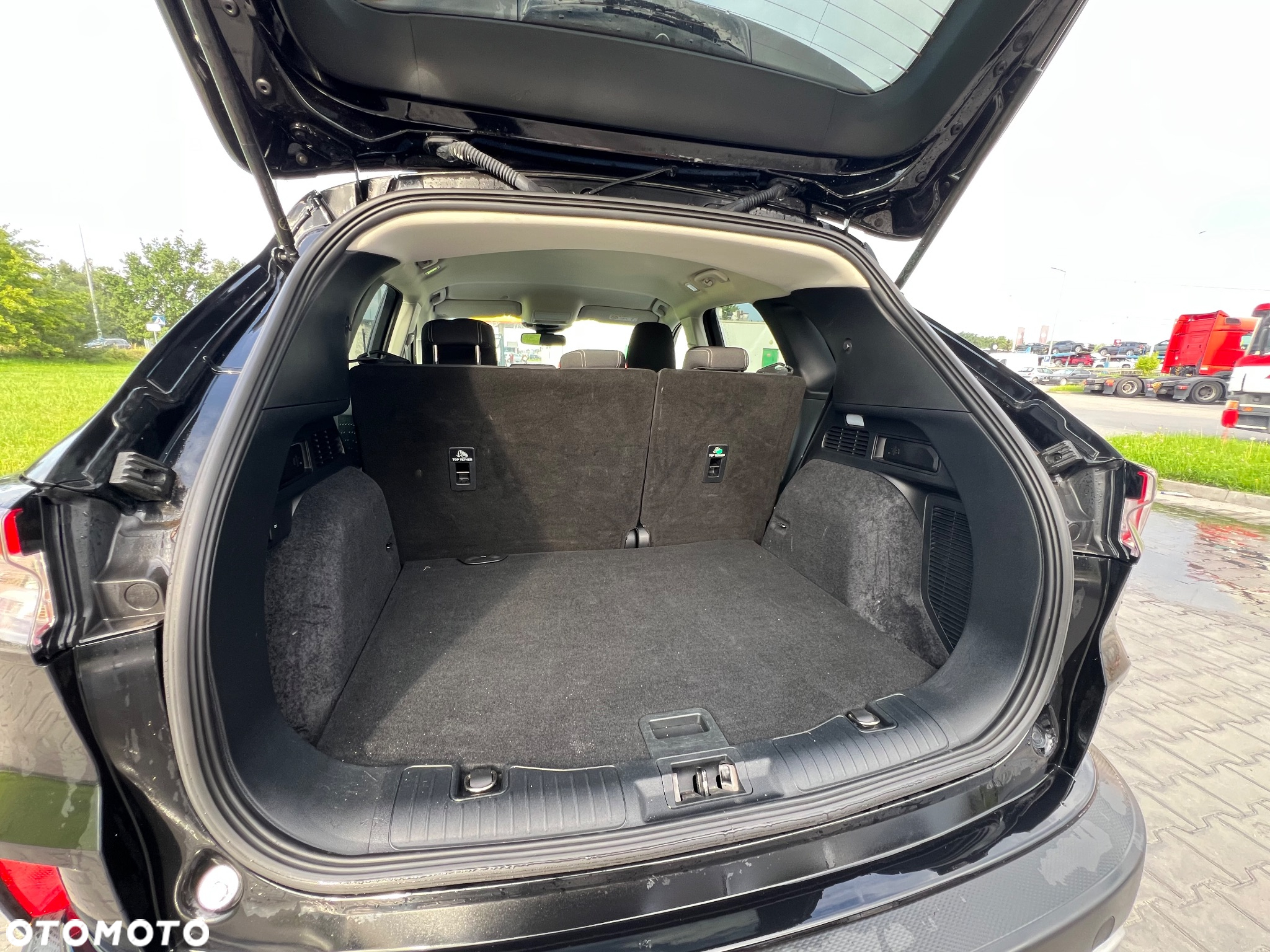 Ford Kuga 2.0 TDCi FWD Titanium - 8