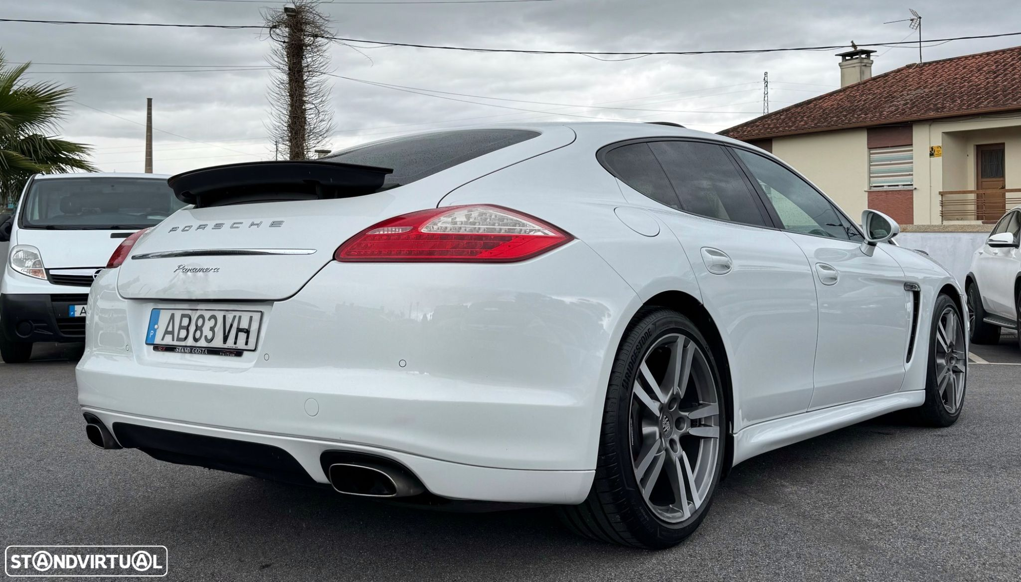 Porsche Panamera Platinum Edition - 4