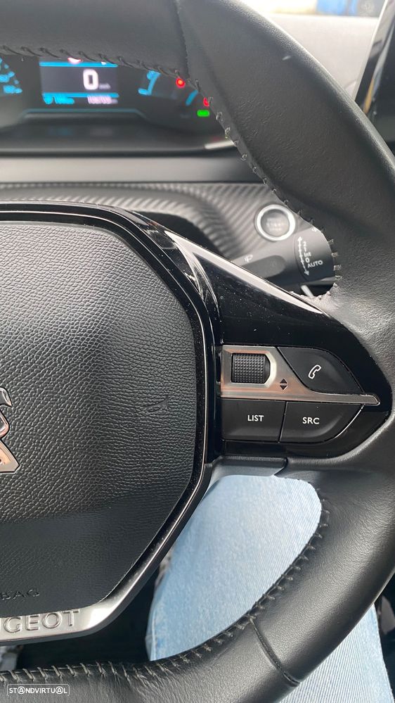 Peugeot e-208 50 kWh Allure Pack - 29