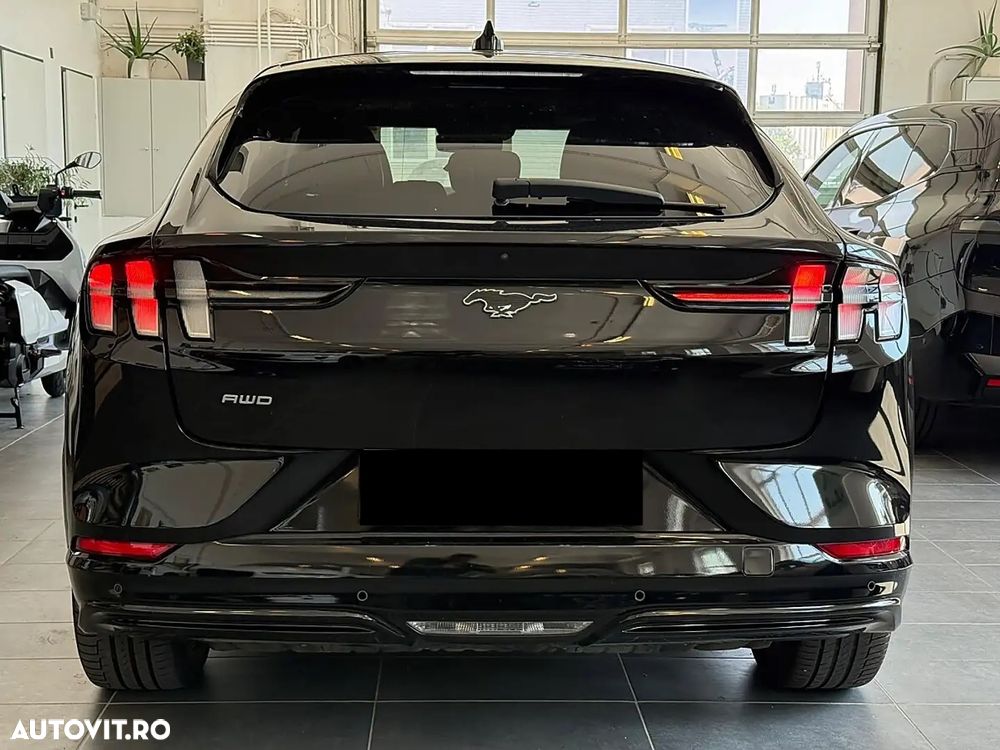 Ford Mustang Mach-E AWD PREMIUM - 7