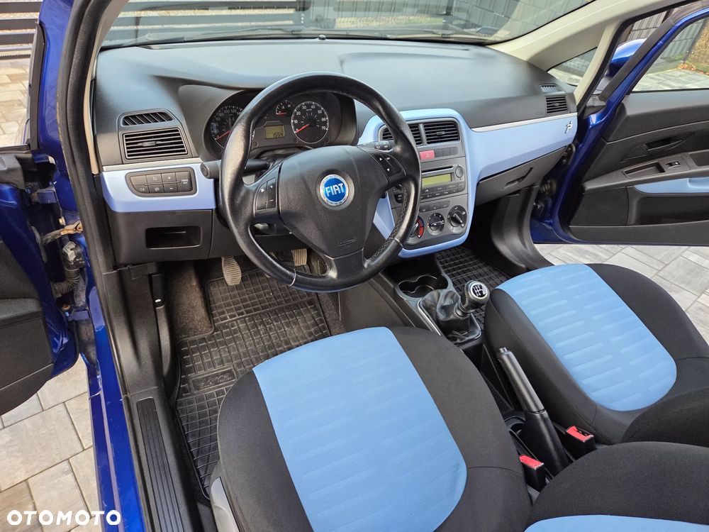 Fiat Grande Punto 1.4 8V Racing - 24