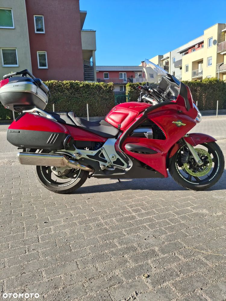 Honda ST - 10