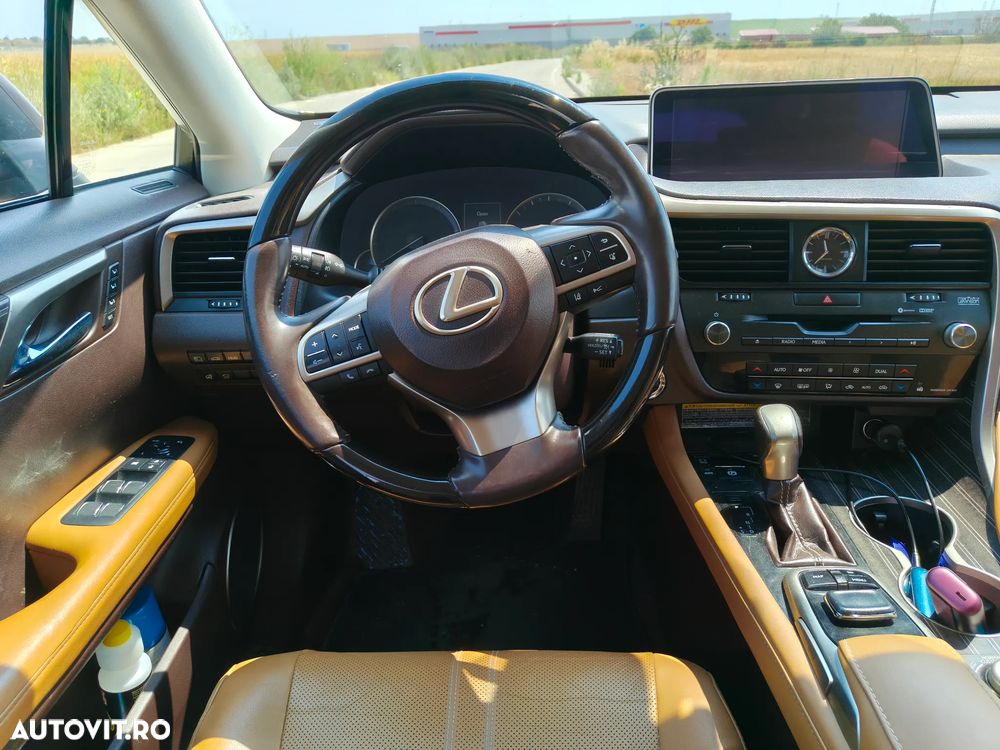 Lexus Seria RX - 5