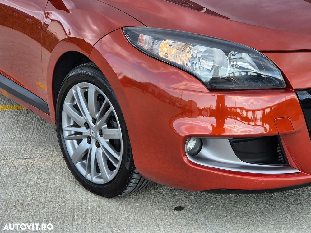 Renault Megane TCe 130 BOSE Edition - 10