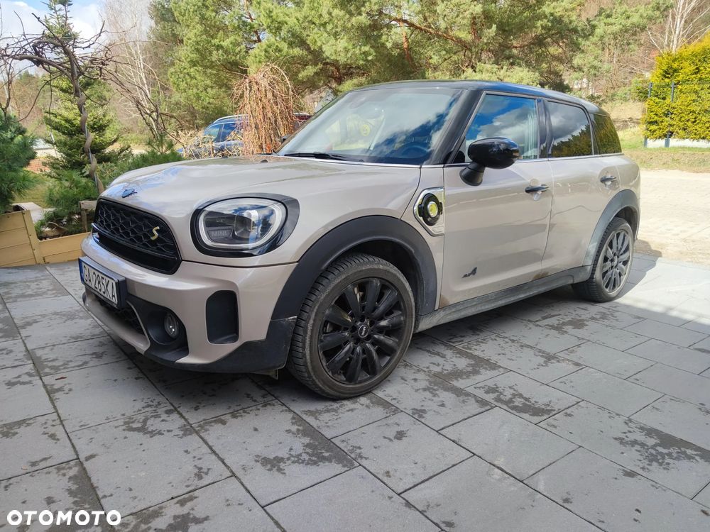 MINI Countryman Cooper SE ALL4 - 5
