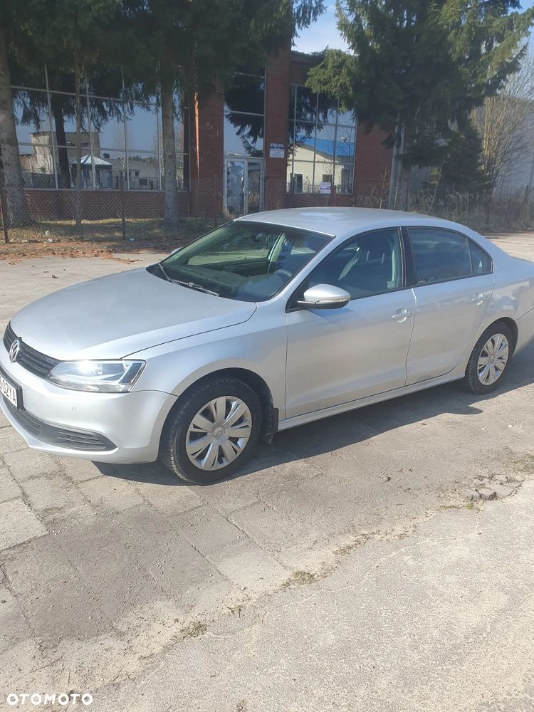 Volkswagen Jetta 1.6 TDI Trendline Optimum - 3