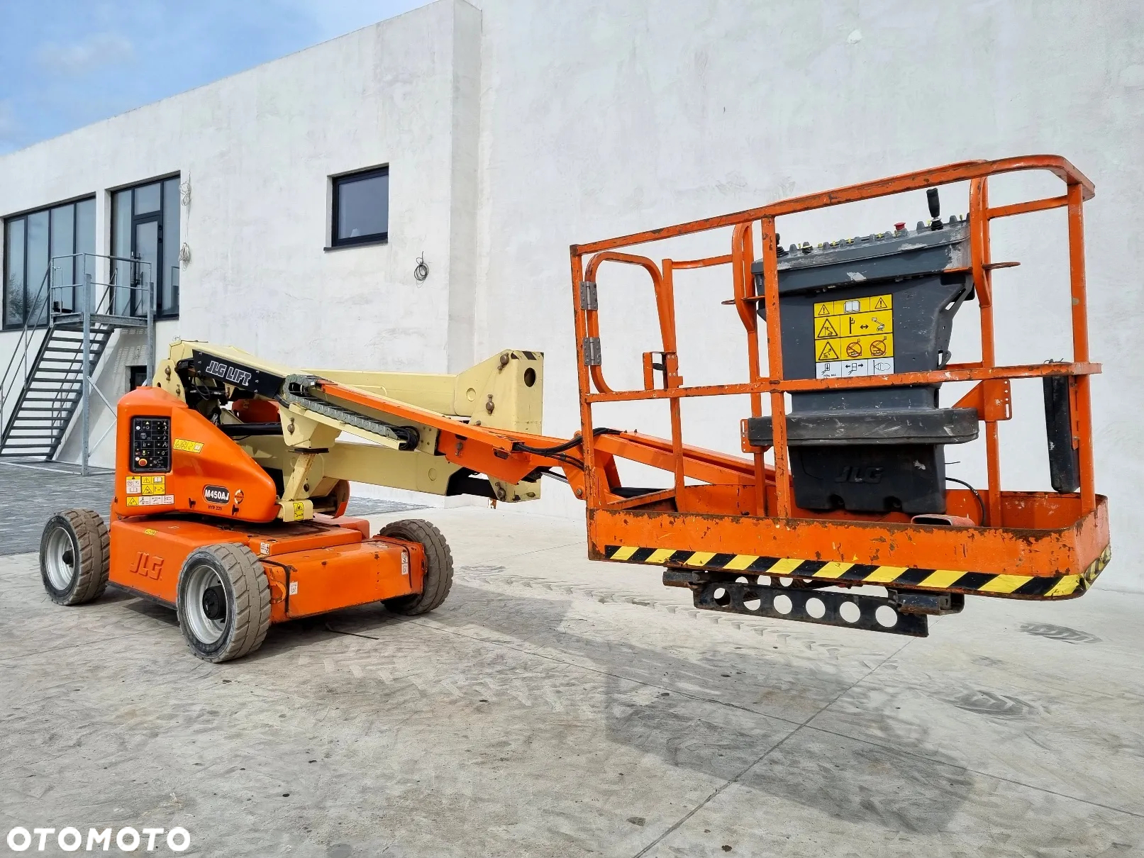 JLG M450AJ - M423 - 3
