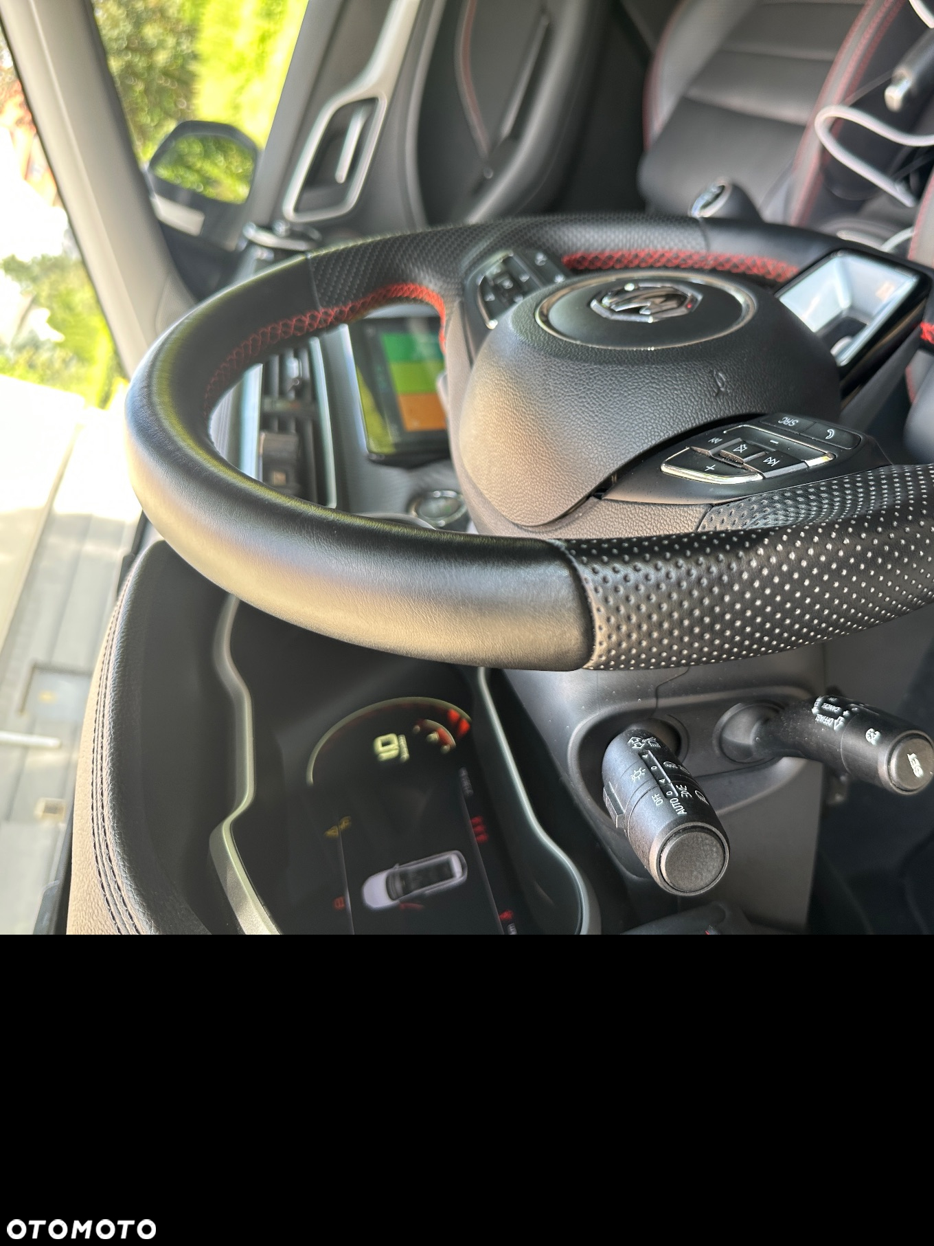 MG ZS 1.0 T-GDI Exclusive - 17
