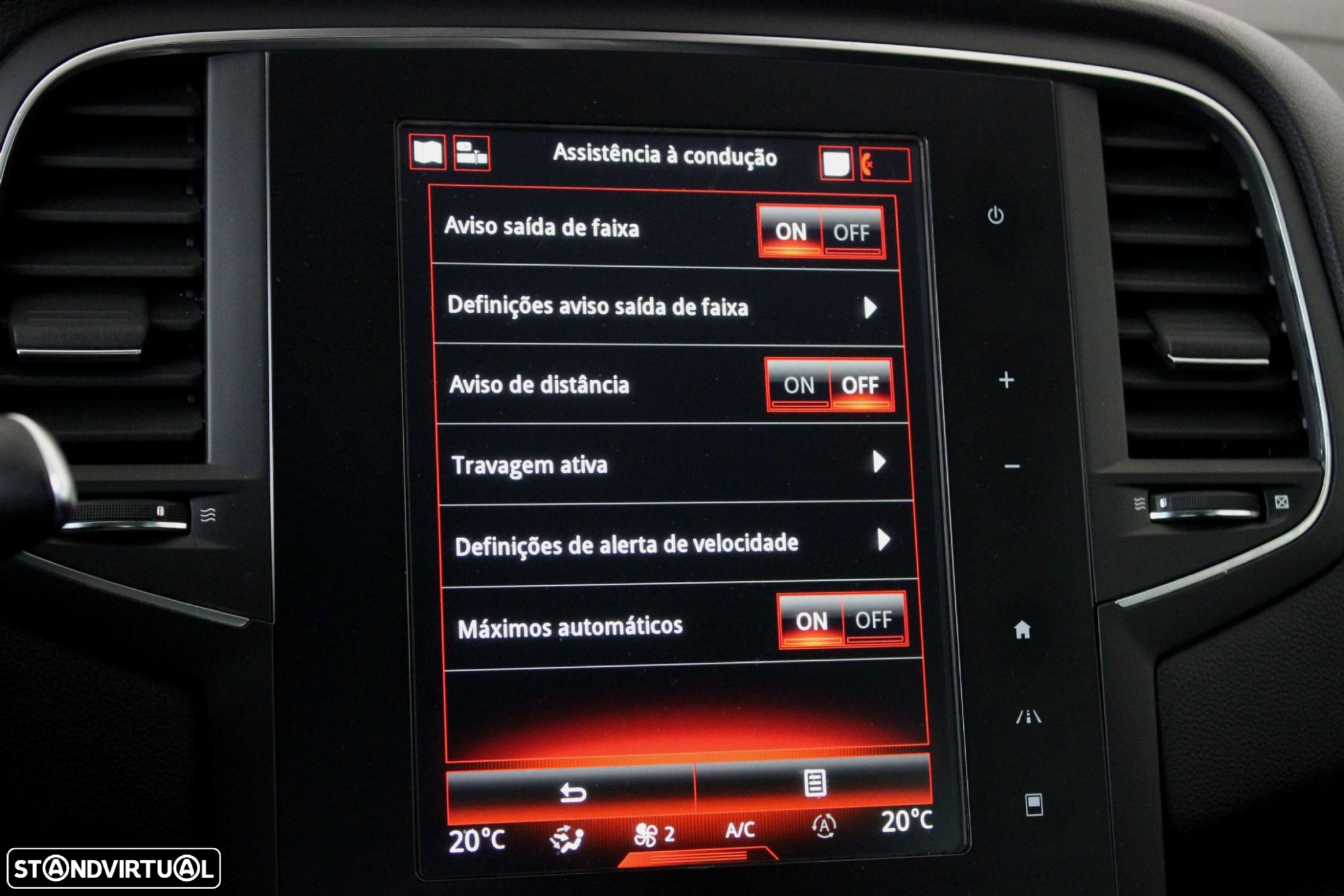 Renault Mégane 1.6 dCi GT EDC - 40