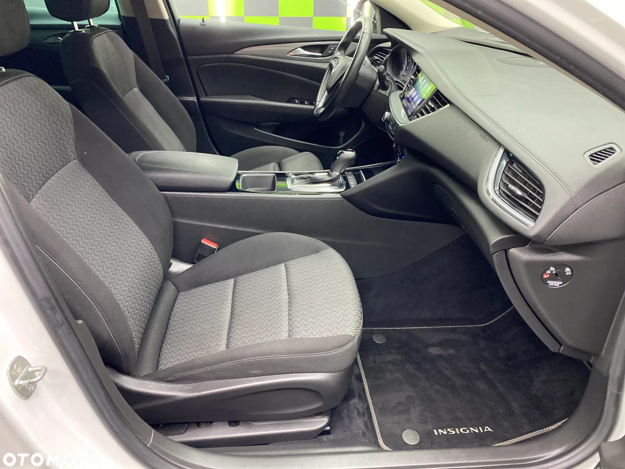 Opel Insignia - 6