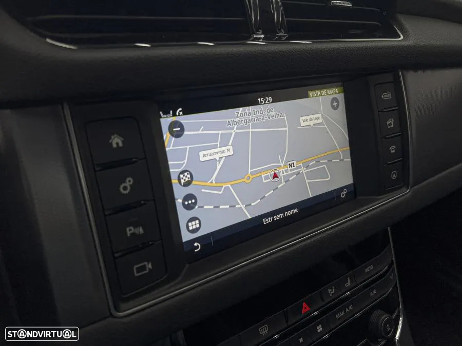Jaguar XF Sportbrake 2.0 D R-Sport Aut. - 16