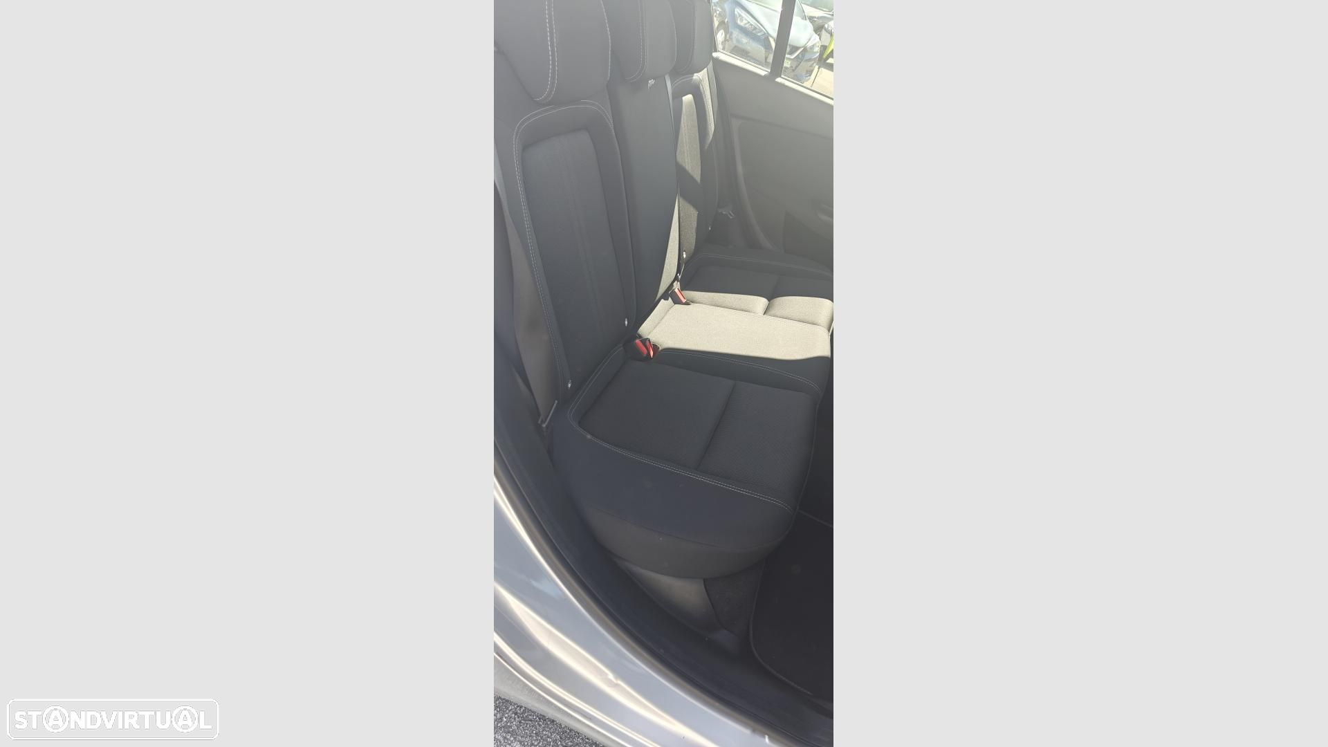 Fiat Tipo 1.3 M-Jet Easy - 13