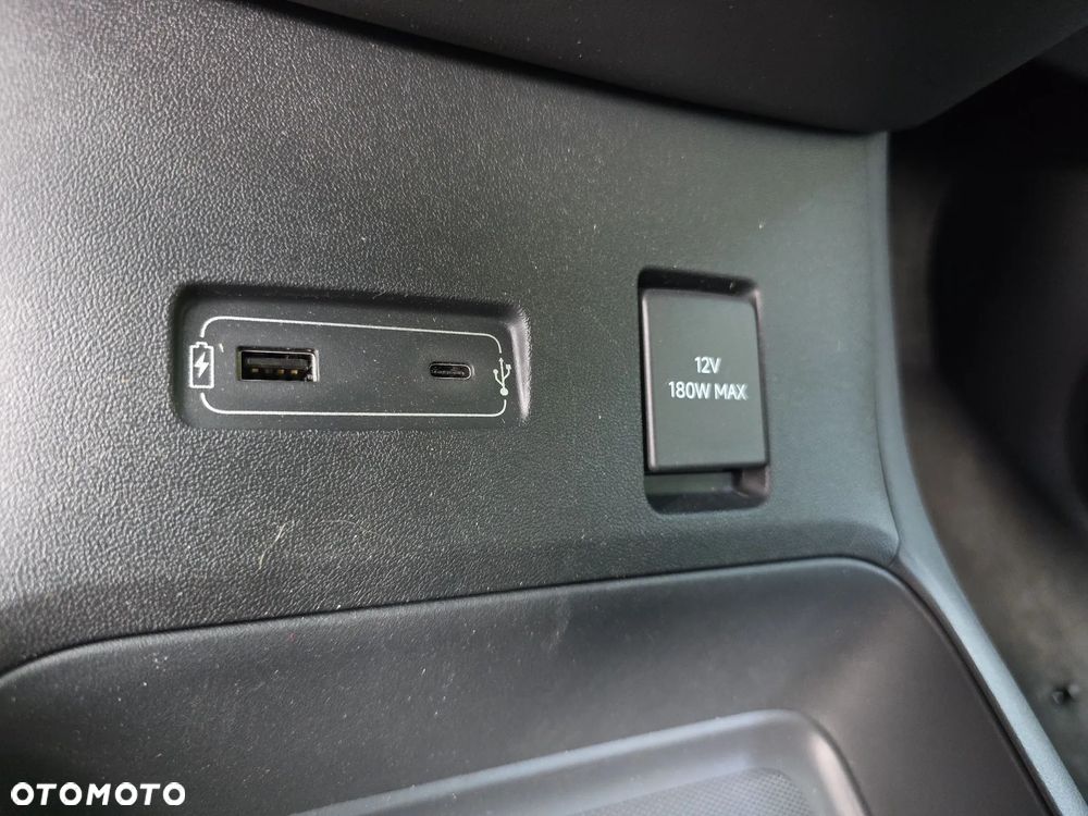 XPeng X9 110kWh AWD Performance Pro - 13
