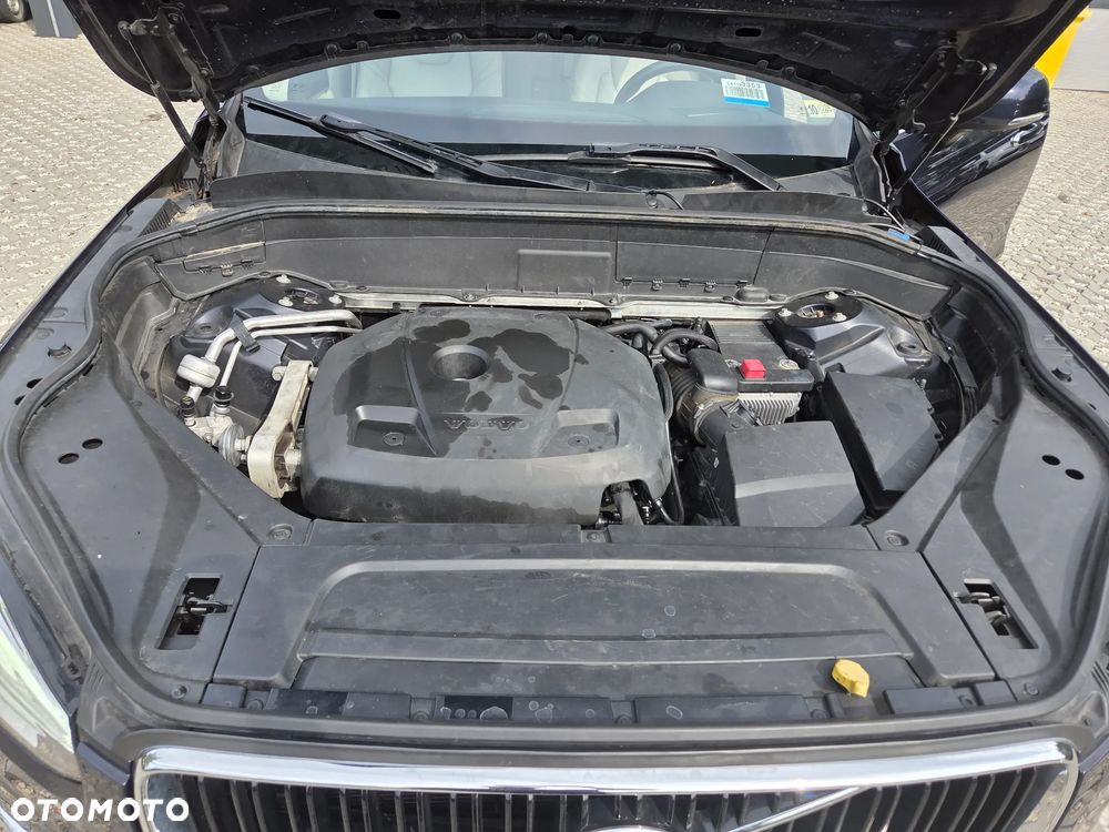 Volvo XC 90 T6 AWD Momentum 7os - 8
