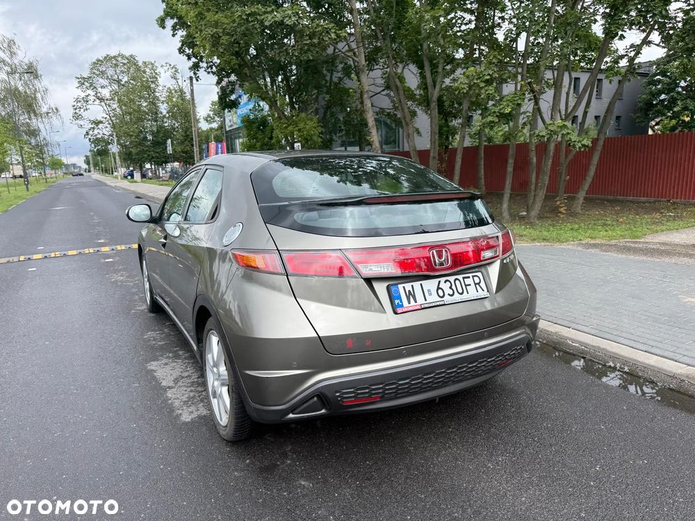 Honda Civic 1.4i-DSi - 15