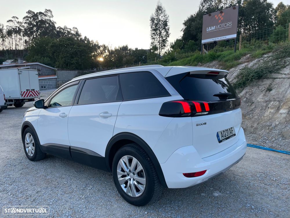 Peugeot 5008 BlueHDI 120 Allure - 6