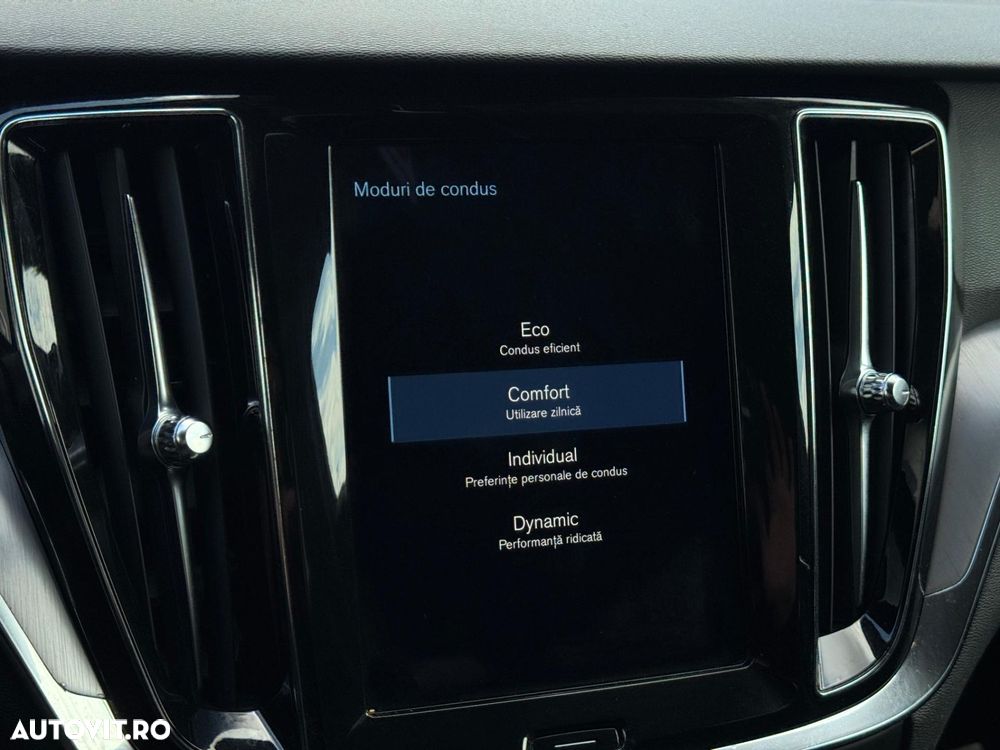 VOLVO V60 2019 — imagine 12