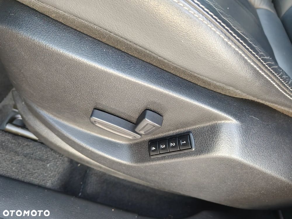 Ford S-Max - 28