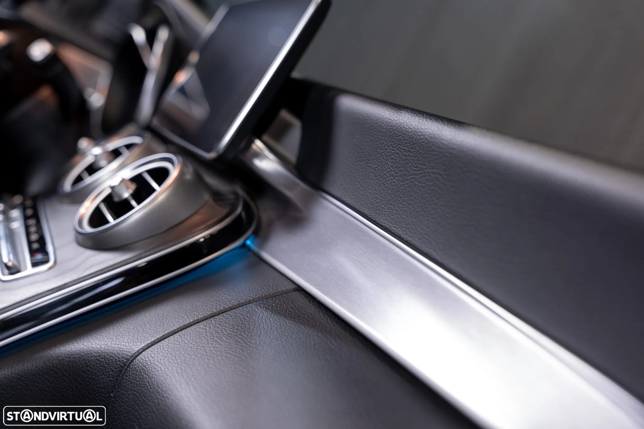 Mercedes-Benz C 220 d Cabrio 4Matic 9G-TRONIC AMG Line - 20