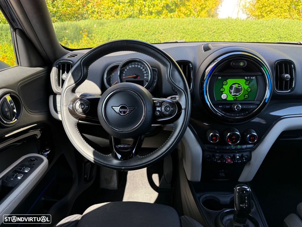 MINI Countryman Cooper D Auto - 18