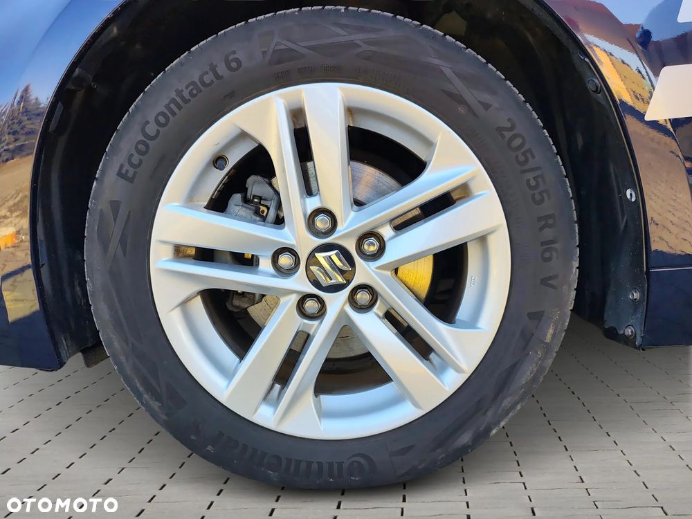 Suzuki Swace 1.8 Hybrid Elegance CVT - 19
