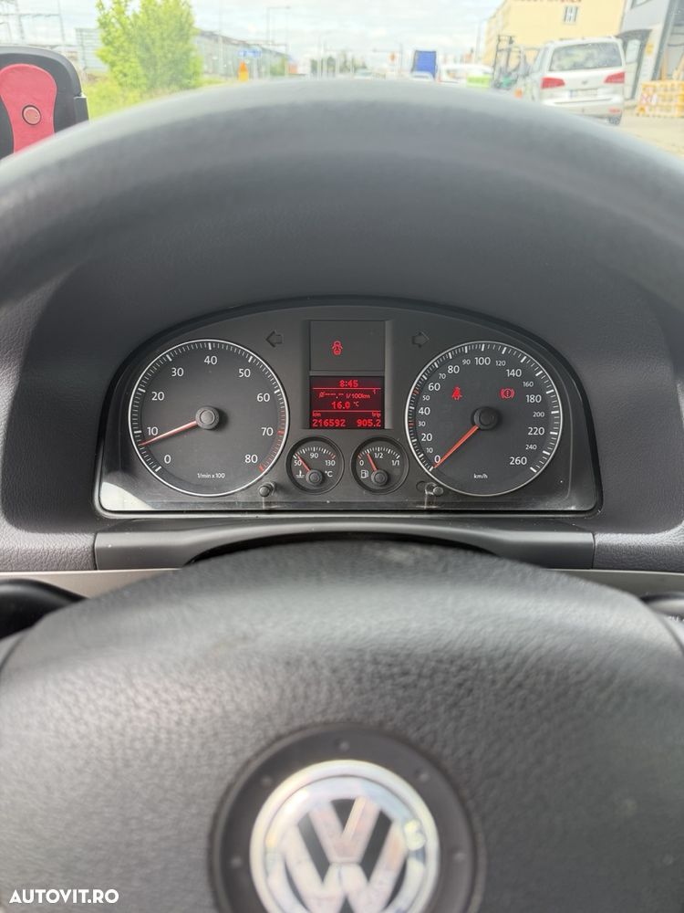 Volkswagen Touran 1.6 Trendline - 9