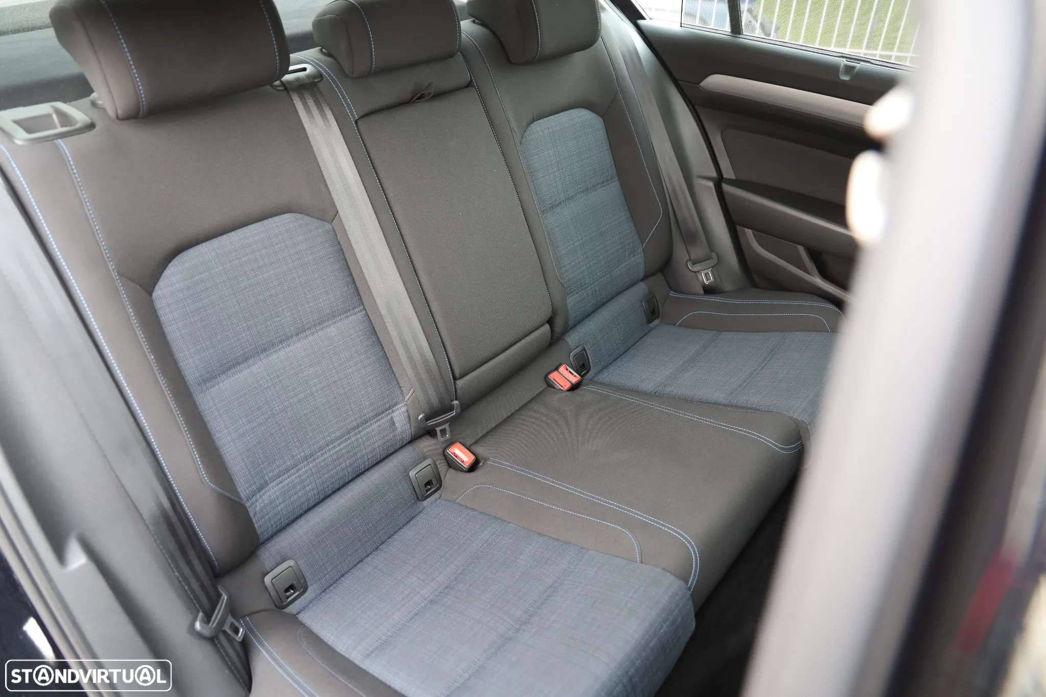 VW Passat 1.4 TSI GTE Plug-in - 11