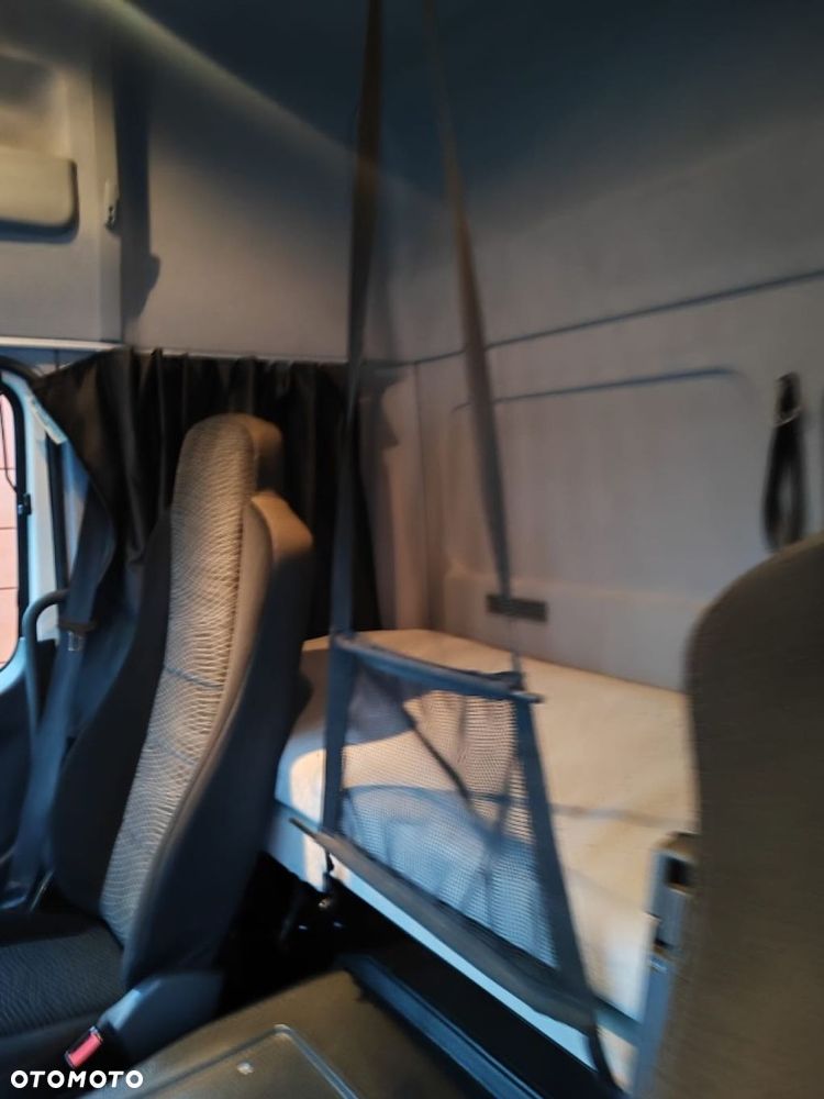 Mercedes-Benz Atego - 17