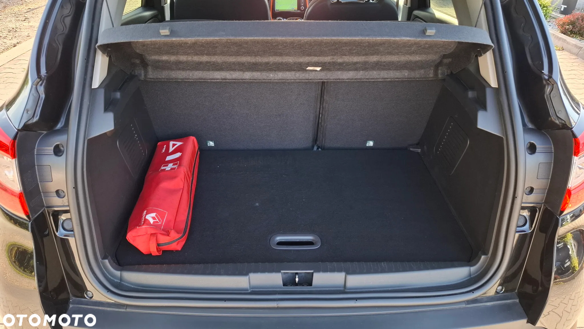 Renault Captur - 23