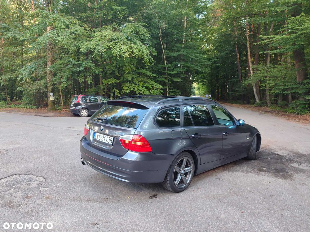 BMW Seria 3 - 2